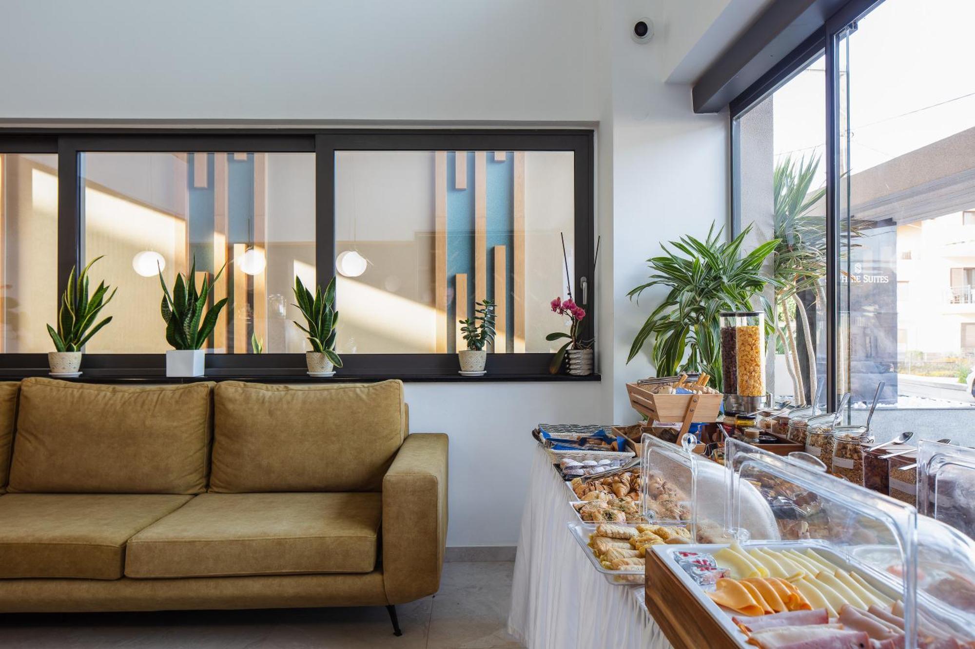 Sapphire Horizon Suites Kissamos Luaran gambar