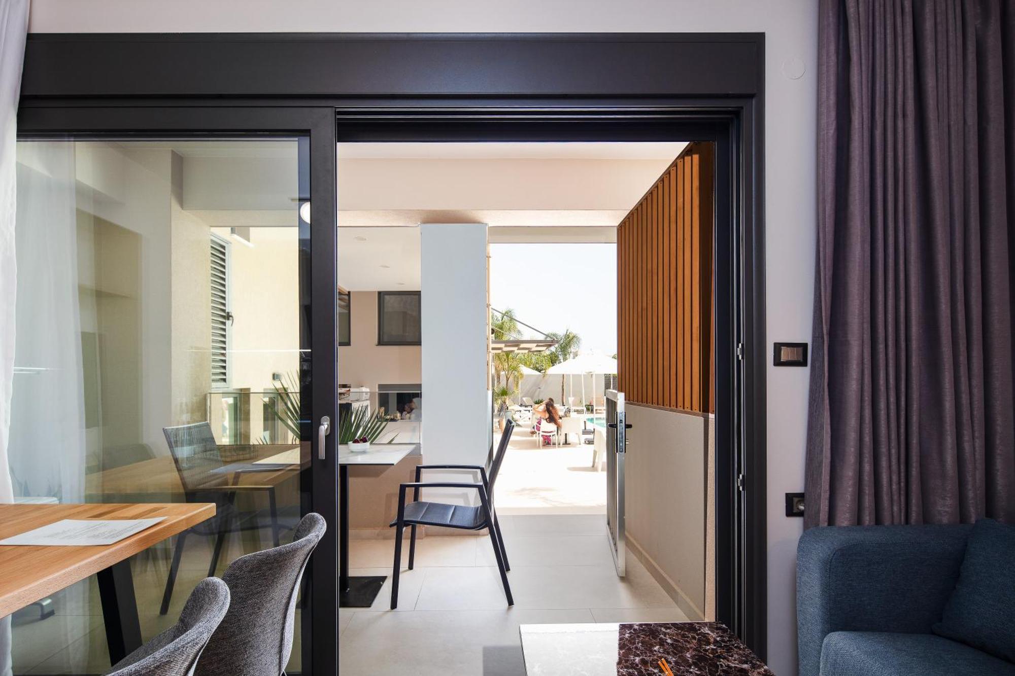 Sapphire Horizon Suites Kissamos Luaran gambar